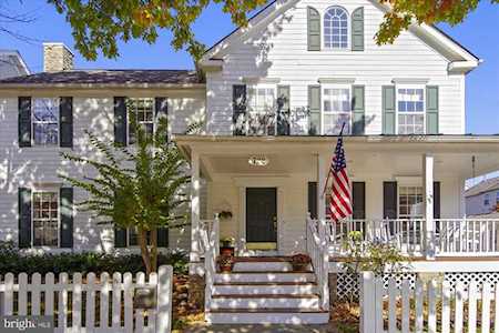 728 Linslade St Gaithersburg, MD 20878