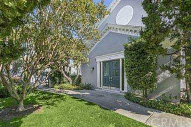 1631 S Pomona Avenue #D32 Fullerton, CA 92832