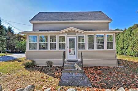 32 Northern Ave Northbridge, MA 01588