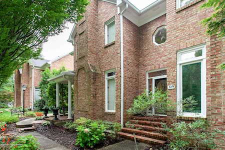 129 Promenade Ct Louisville, KY 40223