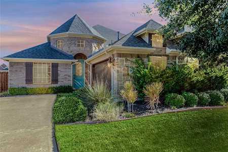 1717 Grand Meadows Drive Keller, TX 76248