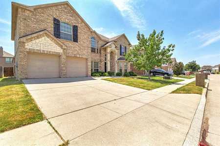 8224 Painted Tree Trail Fort Worth, TX 76131