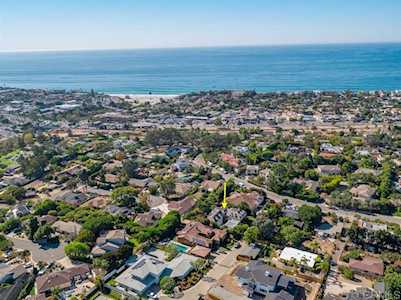 417 Ocean View Ter Encinitas, CA 92024