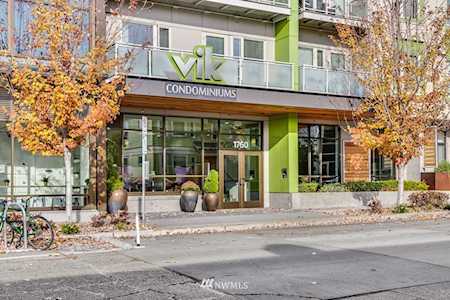 1760 NW 56th St #608 Seattle, WA 98107