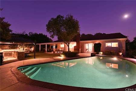 2219 Hartford Avenue Fullerton, CA 92831