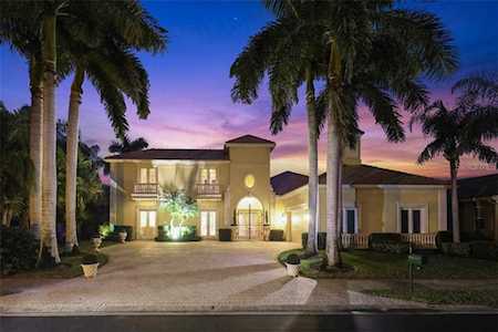 75 Grande Fairway Englewood, FL 34223