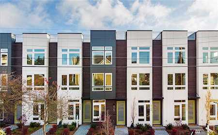 8362 12th Ave NW Seattle, WA 98117