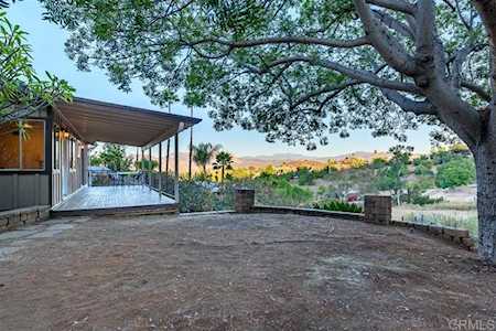 8763 Golden Ridge Rd Lakeside, CA 92040