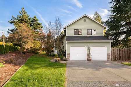 6810 NE 204th St Kenmore, WA 98028