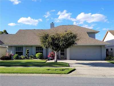 574 W Springtree Way Lake Mary, FL 32746
