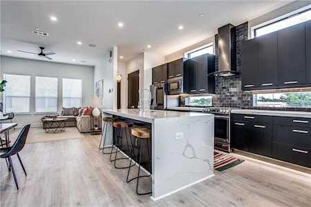 2000 Park Avenue #106 Dallas, TX 75215