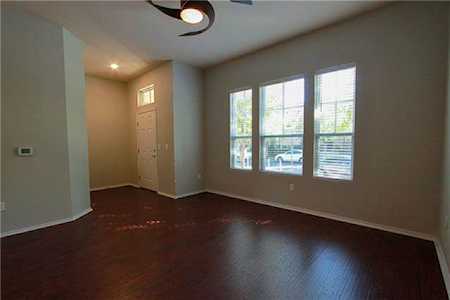 2252 Zach Scott St Austin, TX 78723