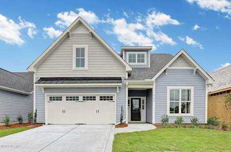 6125 Sand Ridge Avenue Wilmington, NC 28409