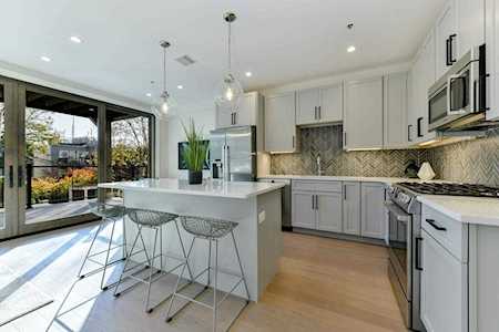 283 Webster Street #1 Boston, MA 02128