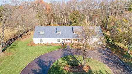 3010 Ridgewood Dr Floyds Knobs, IN 47119
