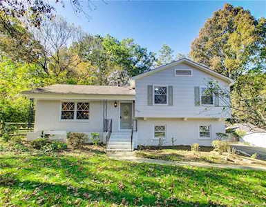 6800 Queensberry Dr Charlotte, NC 28226