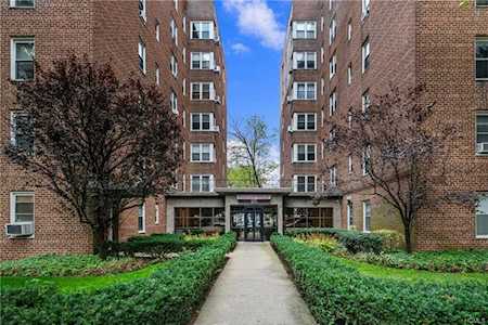 625 Gramatan Ave #6C Mount Vernon, NY 10552