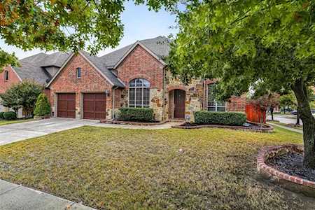 9737 Sam Bass Trail Fort Worth, TX 76244