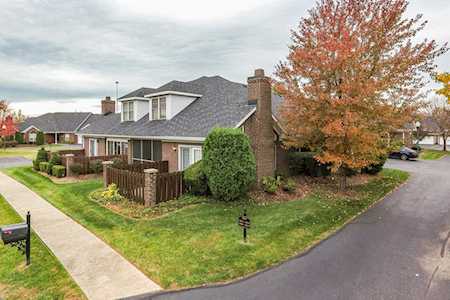 4612 Brownsboro Gardens Dr Louisville, KY 40241