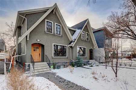 2833 7 Avenue NW Calgary, AB T2N 1B1