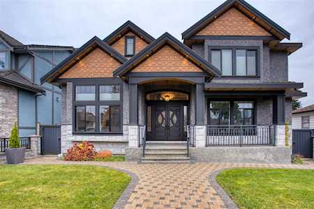 4850 Watling Street Burnaby, BC V5J 1W5