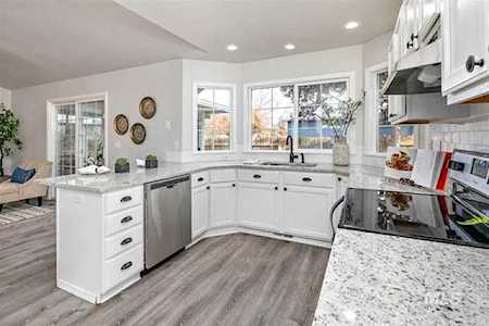 733 W Aikens Ct Eagle, ID 83616-4952