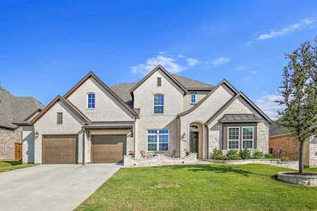 1016 Bull Creek Drive Mckinney, TX 75071