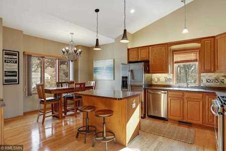 265 Warner Avenue N Mahtomedi, MN 55115