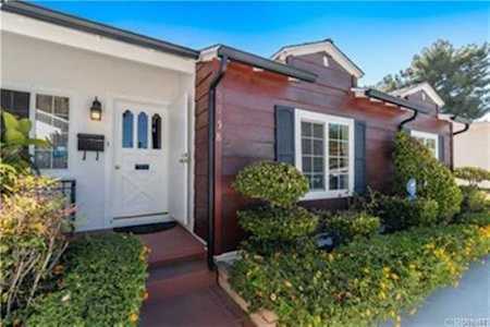9958 Noble Avenue Mission Hills (San Fernando), CA 91345