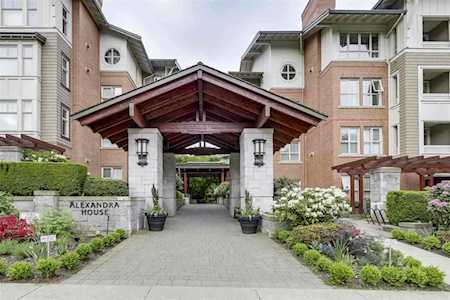 4625 Valley Drive #2403 Vancouver, BC V6J 5L7