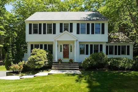 29 Sawmill Ln Marshfield, MA 02050