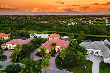 6907 Belmont Court Lakewood Ranch, FL 34202