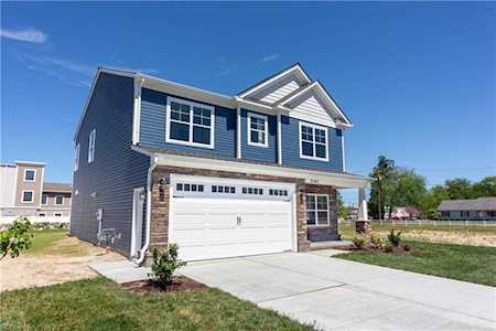 MM Firefly (Elmhurst) Ct Chesapeake, VA 23321