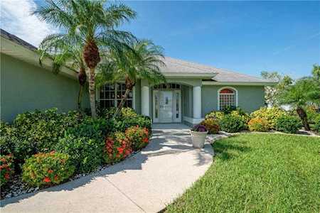 31 Bunker Court Rotonda West, FL 33947