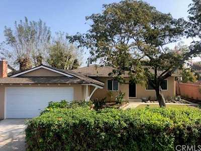 11452 Mac Street Garden Grove, CA 92841