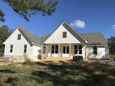 74 Legacy Way Monticello, FL 32344