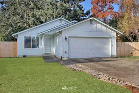 10202 204th Ave E Bonney Lake, WA 98391