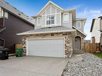87 Walden Heights SE Calgary, AB T2X 2J3