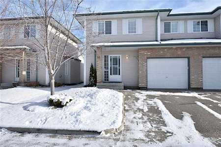 18 Sierra Morena Villa(s) SW Calgary, AB T3H 3J5
