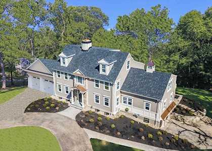 64 Bristol Road Wellesley, MA 02481
