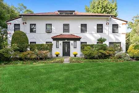 86 Paine Ave New Rochelle, NY 10804