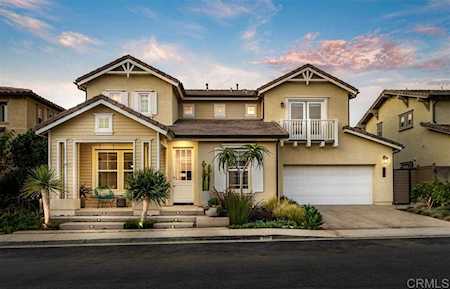 208 Coral Cove Way Encinitas, CA 92024