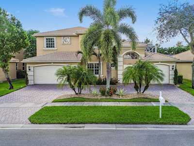 9530 Campi Drive Lake Worth, FL 33467
