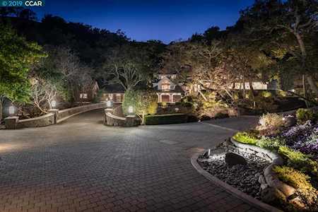 3130 Blackhawk Meadow Dr Danville, CA 94506
