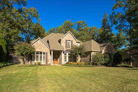 4415 Mount Gillespie Dr Lakeland, TN 38002