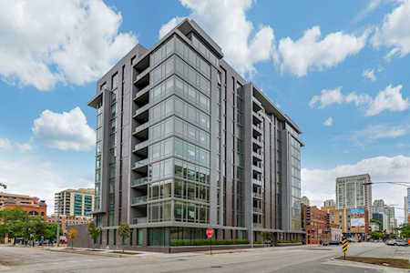 360 W Erie St #3A Chicago, IL 60654