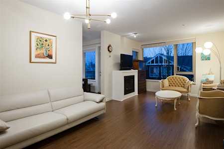 119 W 22nd Street #305 North Vancouver, BC V7M 0B4
