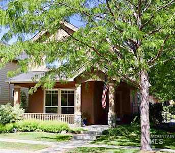 5256 E Arrow Junction Drive Boise, ID 83716