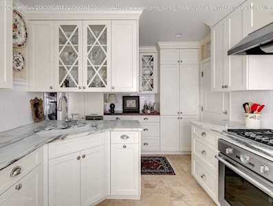 3829 Washington Square #3 Louisville, KY 40207