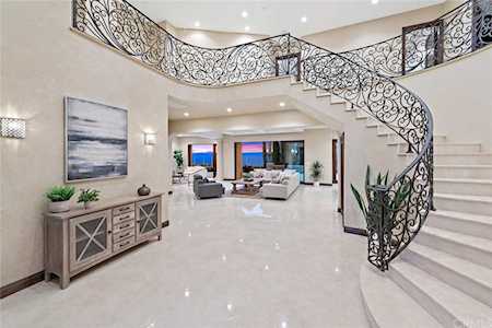 31841 Monarch Crest Laguna Niguel, CA 92677
